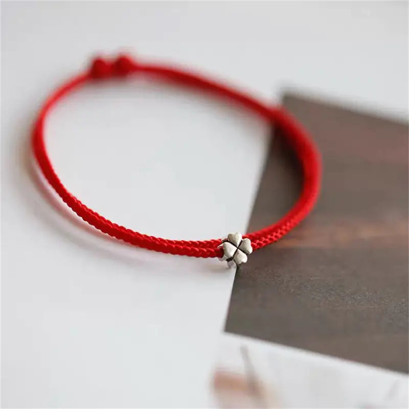 Pulsera de Cuerda Tejida Simple Cuatro Hojas